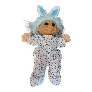 Russ Berrie and Company Troll‎ Kidz 12 Inch Bugsy Bunny Doll (Blue Hair)